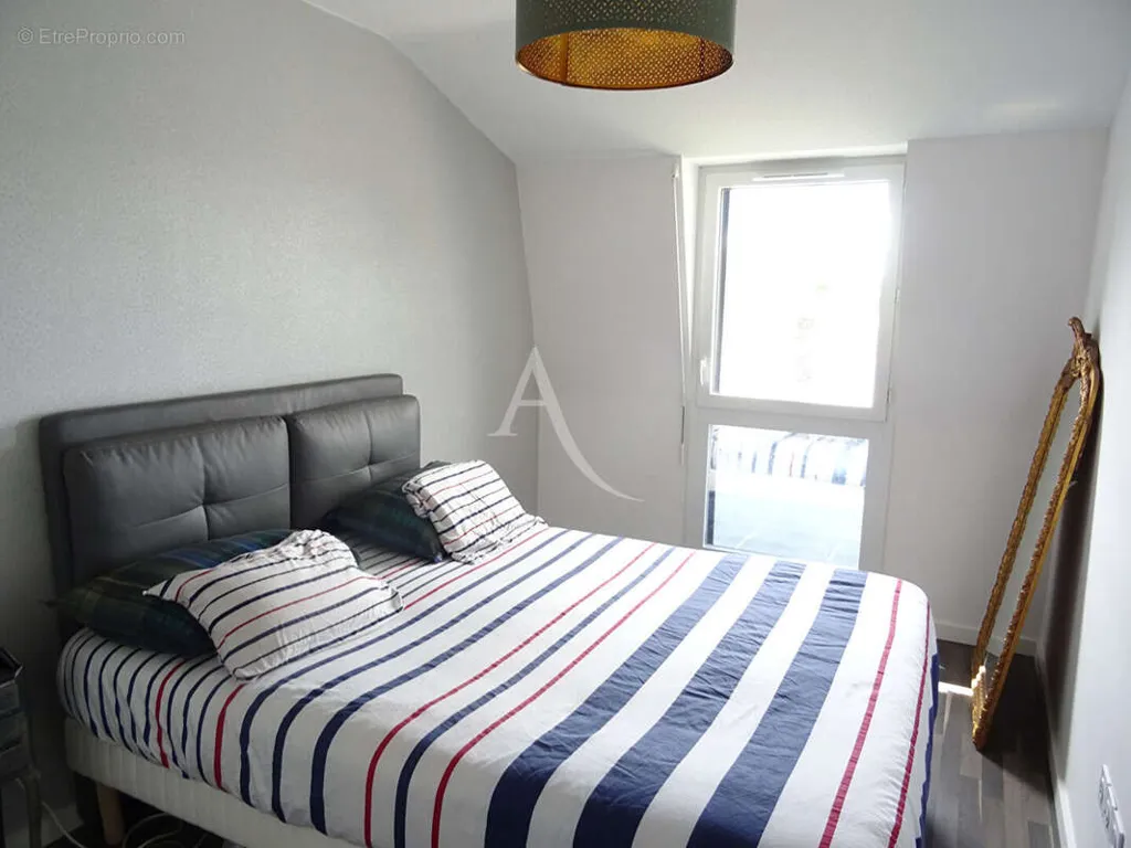 Chambres - Appartement avec terrasse au dernier étage à Pau