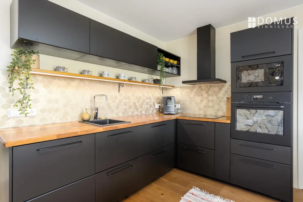 Kitchen - Recently Rented Detached House with Garage in Võllinge