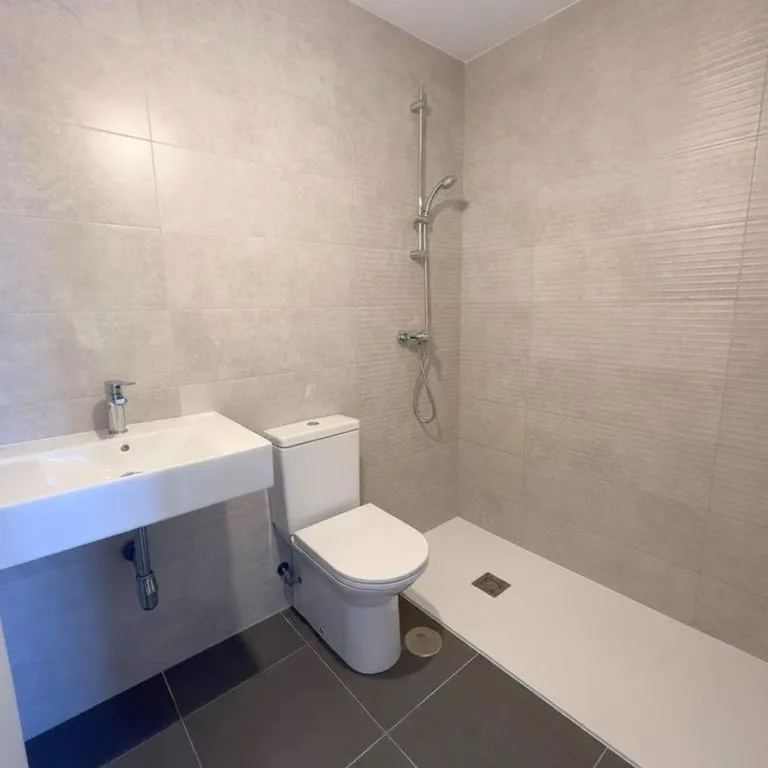 Vannitoad - Luxury Flat with Large Terrace in Arganda