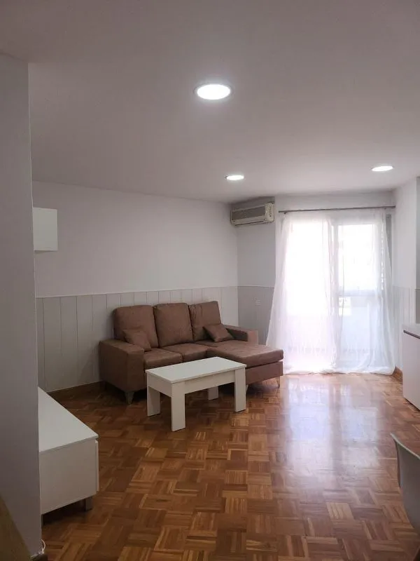 Elutuba - Apartment with Terrace in Hilera Street