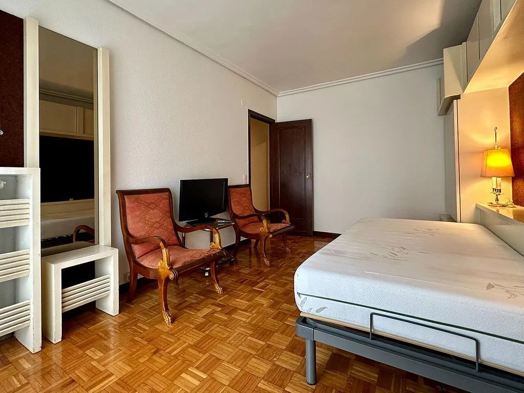 Chambres - Apartment with South View in Pamplona