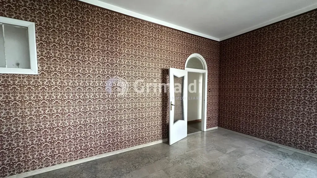 Toad - Spacious Apartment with Balconies in Acerra