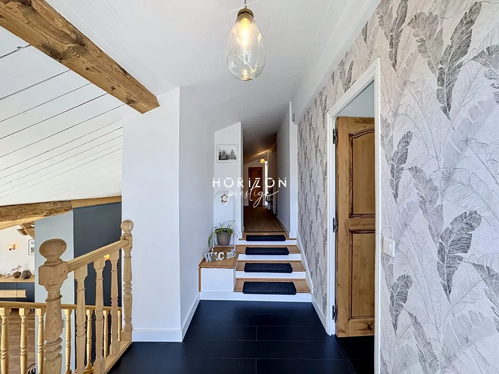 hallway_entrance