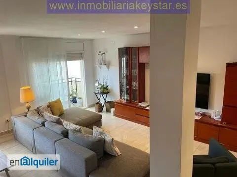 Elutuba - Duplex with Terraces in Sant Pere de Ribes Centre