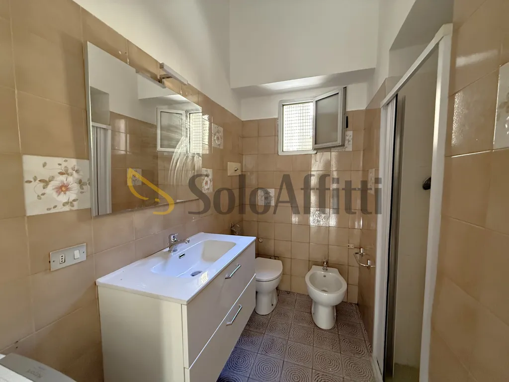 Vannitoad - Partially Furnished Triplex in Forlì's Historic Centre