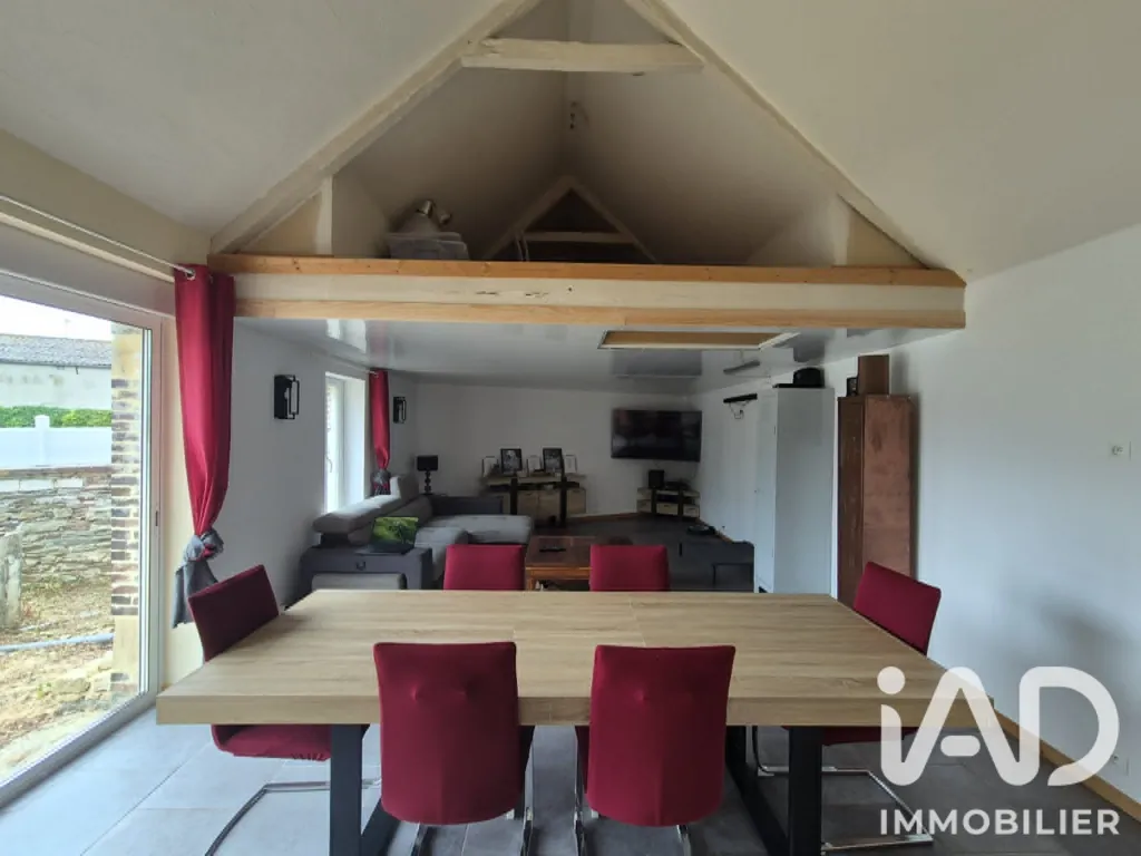 Sala da pranzo - Rustic House with Garden in Molay-Littry