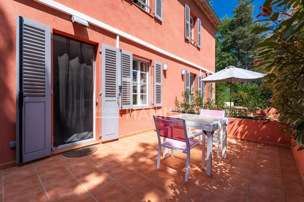 Terrass - Two Villas with Pool near Biot