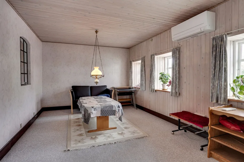 Kabinet - Family Villa with Scenic View in Elstrup