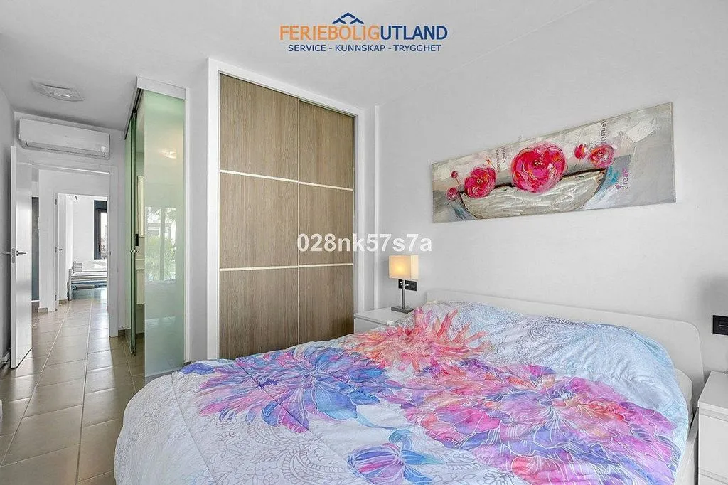 Chambres - T2 Apartment with Pool in Cabo Roig