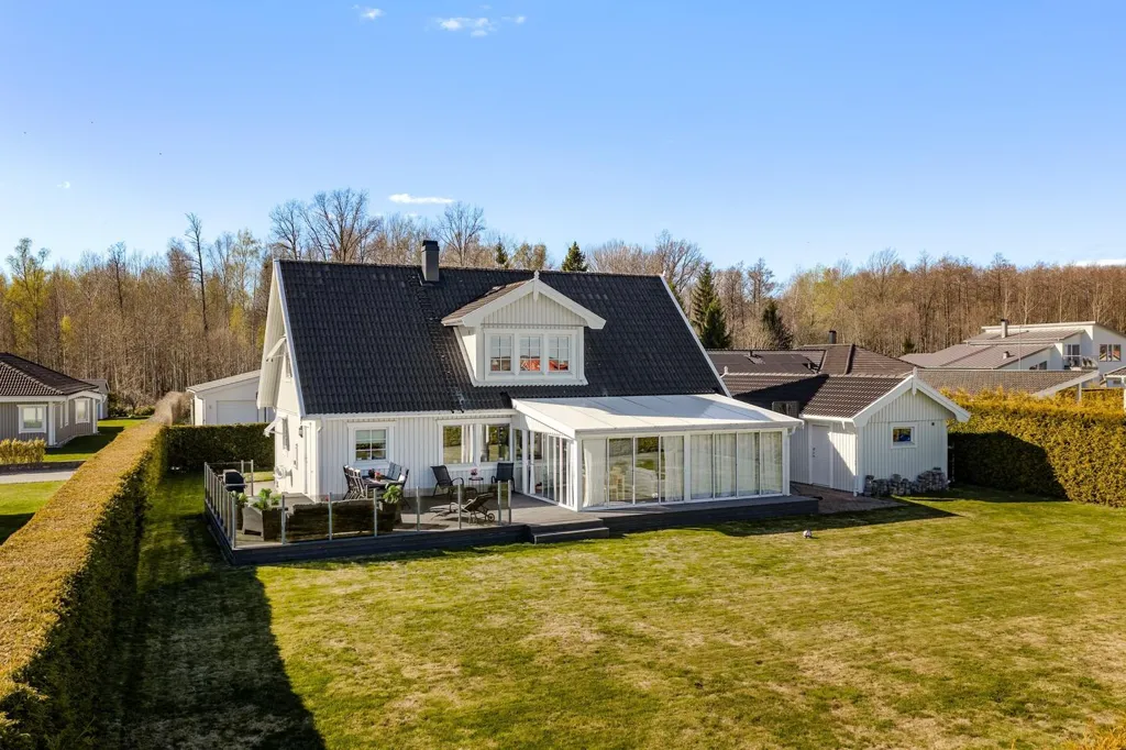 Vue aérienne - Villa with Garden in Motala