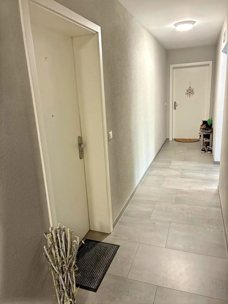 Entrée - Appartement avec Balcon et Parking à Pétange