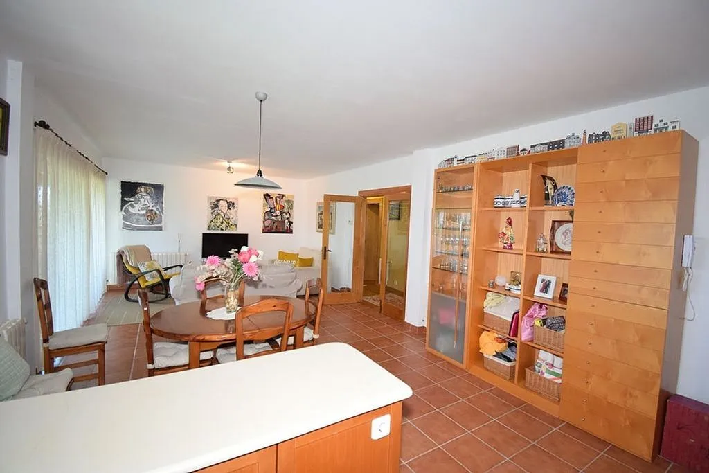 Sala da pranzo - Chalet with Golf Course Views near Perbes