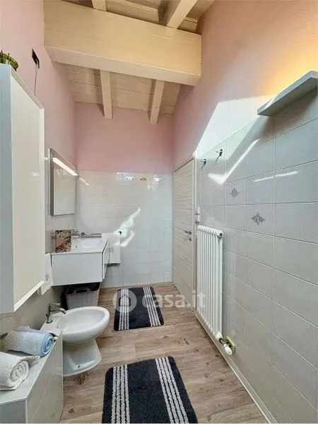 Salles de bain - Rear-Facing Apartment with Balcony in Trento