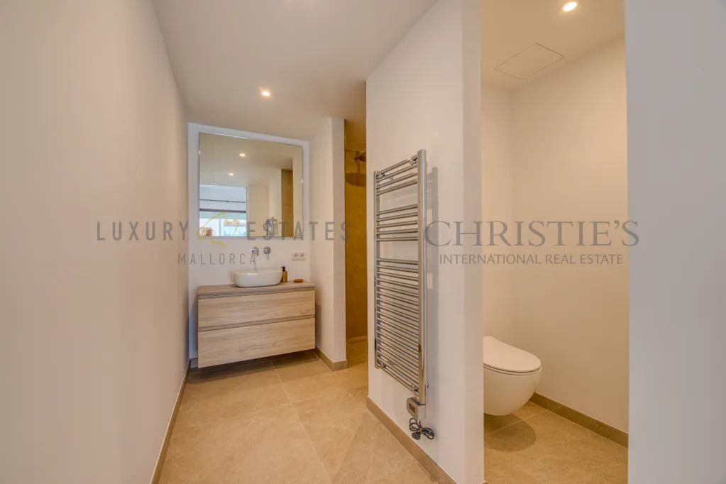Vannitoad - Newly Constructed Villa with Pool in Calvia