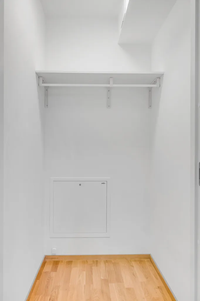 closet_dressing