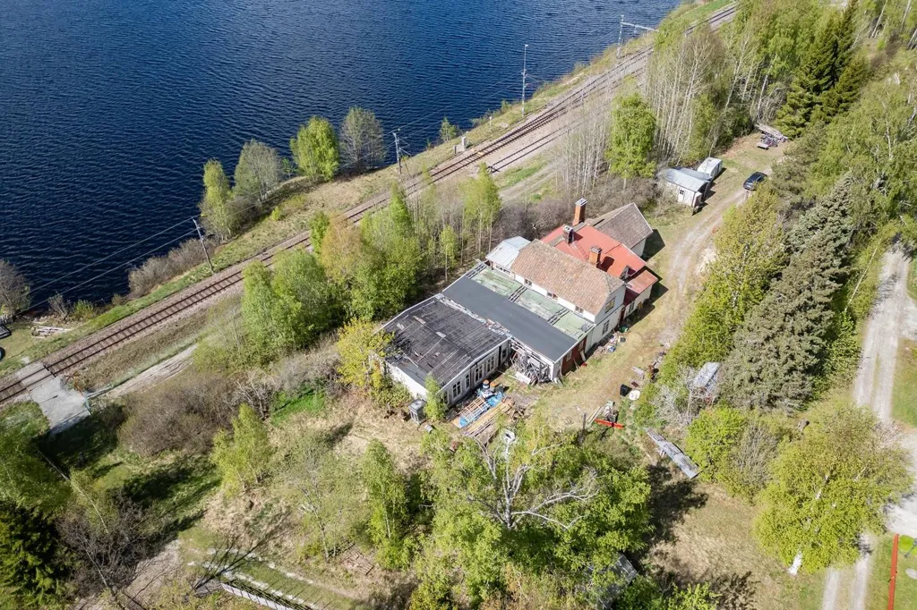 Õhuvaade - Villa with Renovation Potential in Dalastensvägen