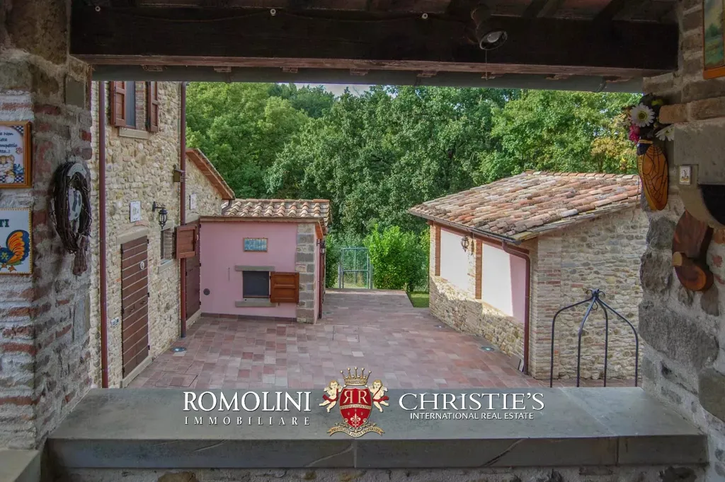 Terrass - Estate with Vineyard in Anghiari, Tuscany