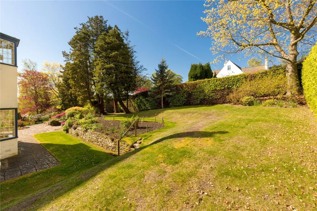 Aed - 5 magamistoaga kinnisvara asukohas Edinburgh