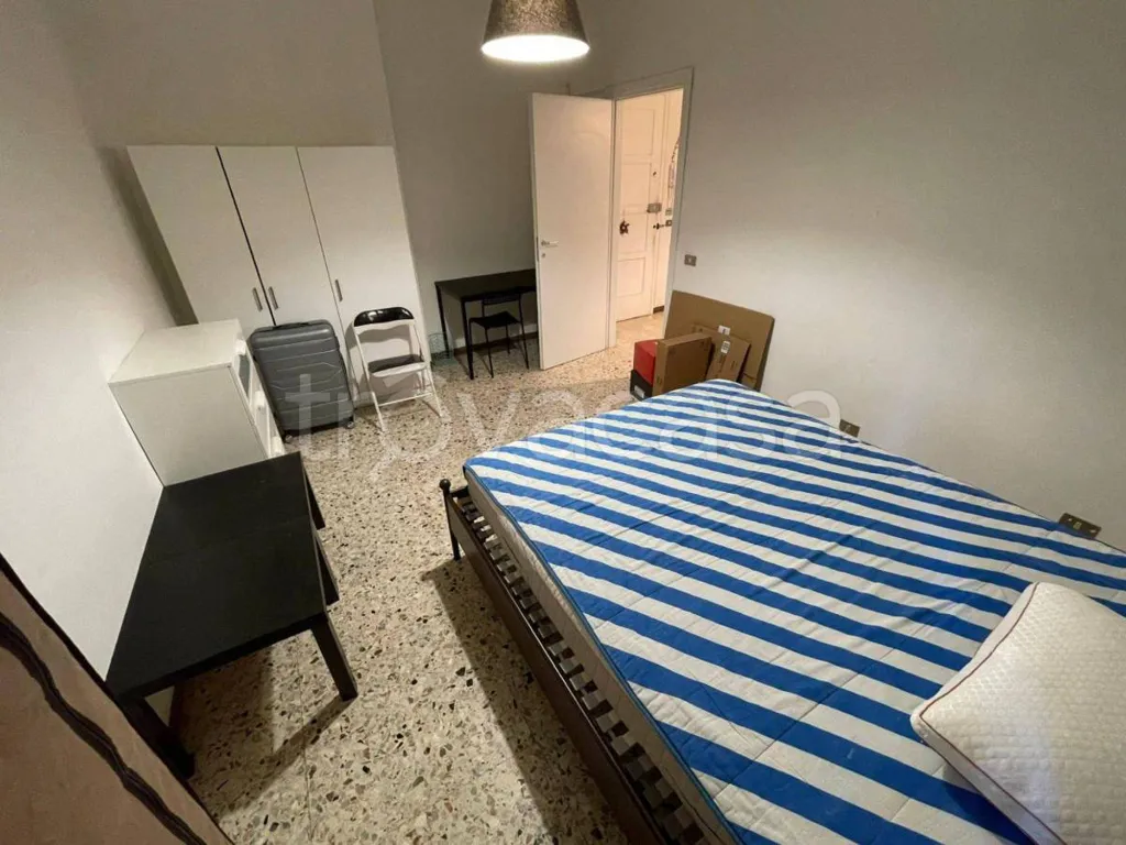 Chambres - Central Apartment with Balcony in Modena