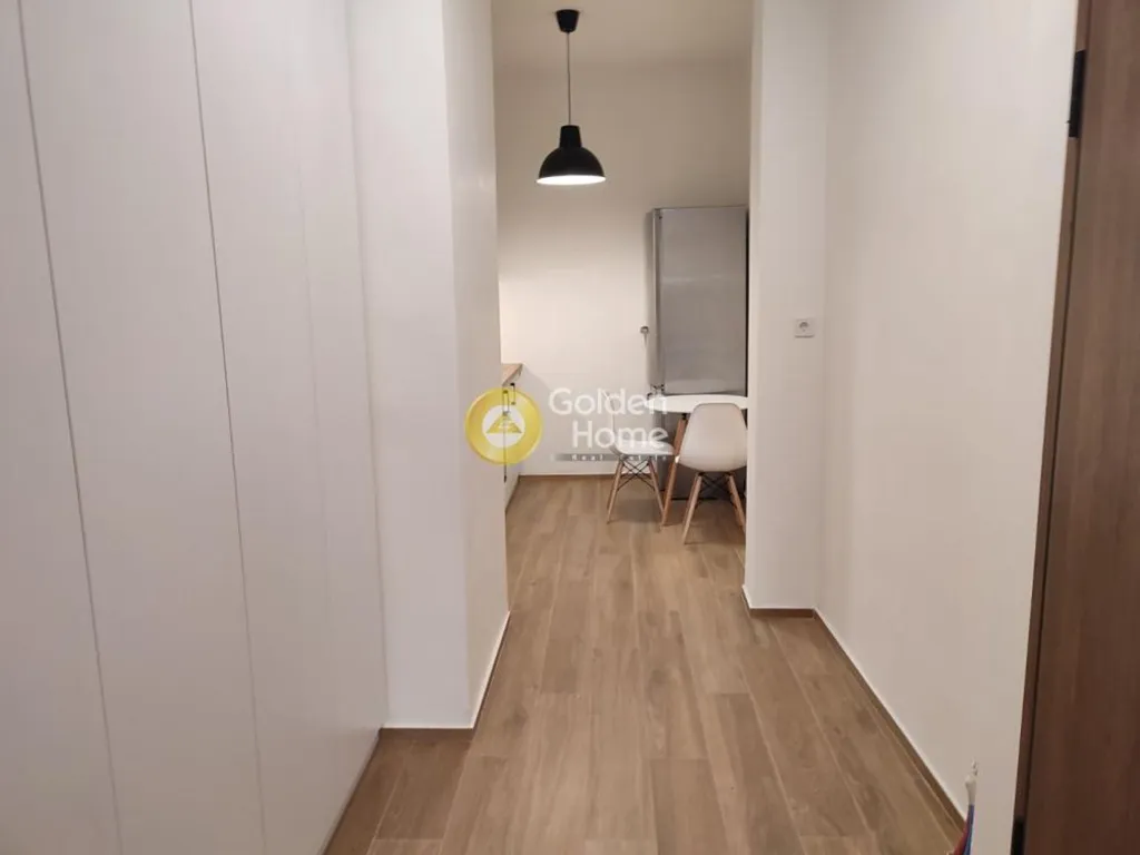 Esik - Studio Flat with Balcony in Academy Plato