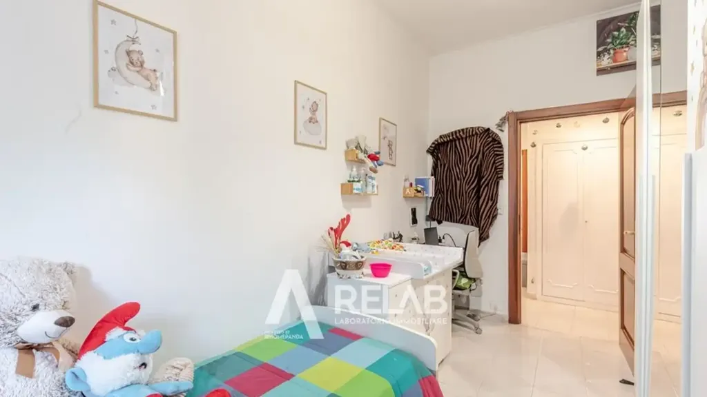 Chambres - Bright Trilocale with Balcony in Appio Claudio, Rome