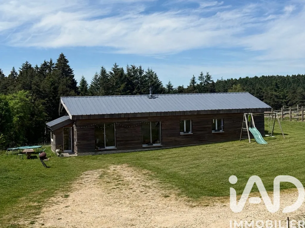 6-toaline maja asukohas Saint-Bonnet-le-Froid