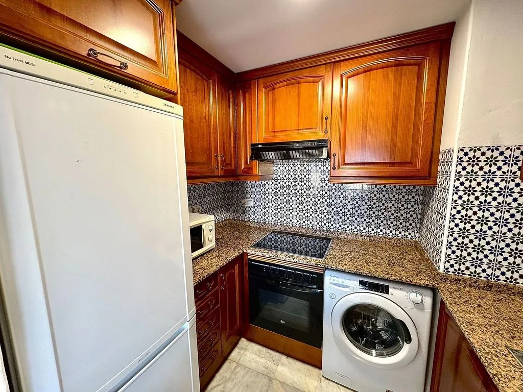 Cuisine - Seaside Apartment with Pool in Torrevieja