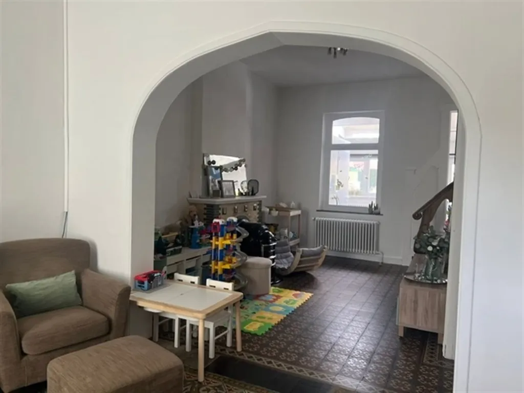 Wohnzimmer - 1930s House with Basement in Montenaken