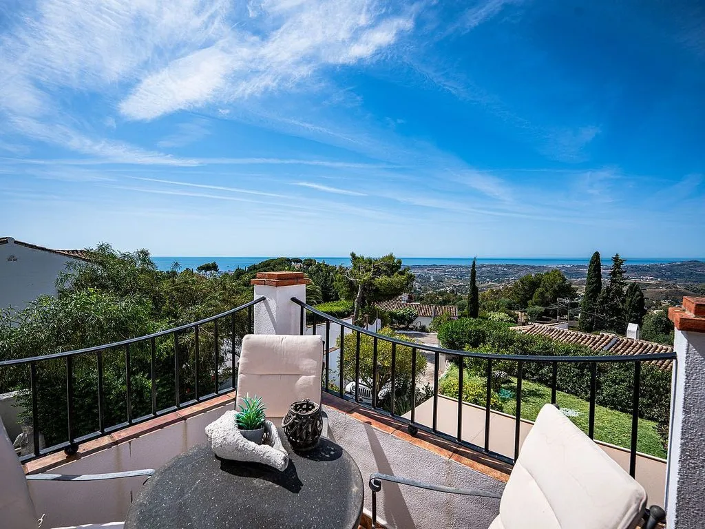 Terrass - Luxury Villa with Pool in Mijas