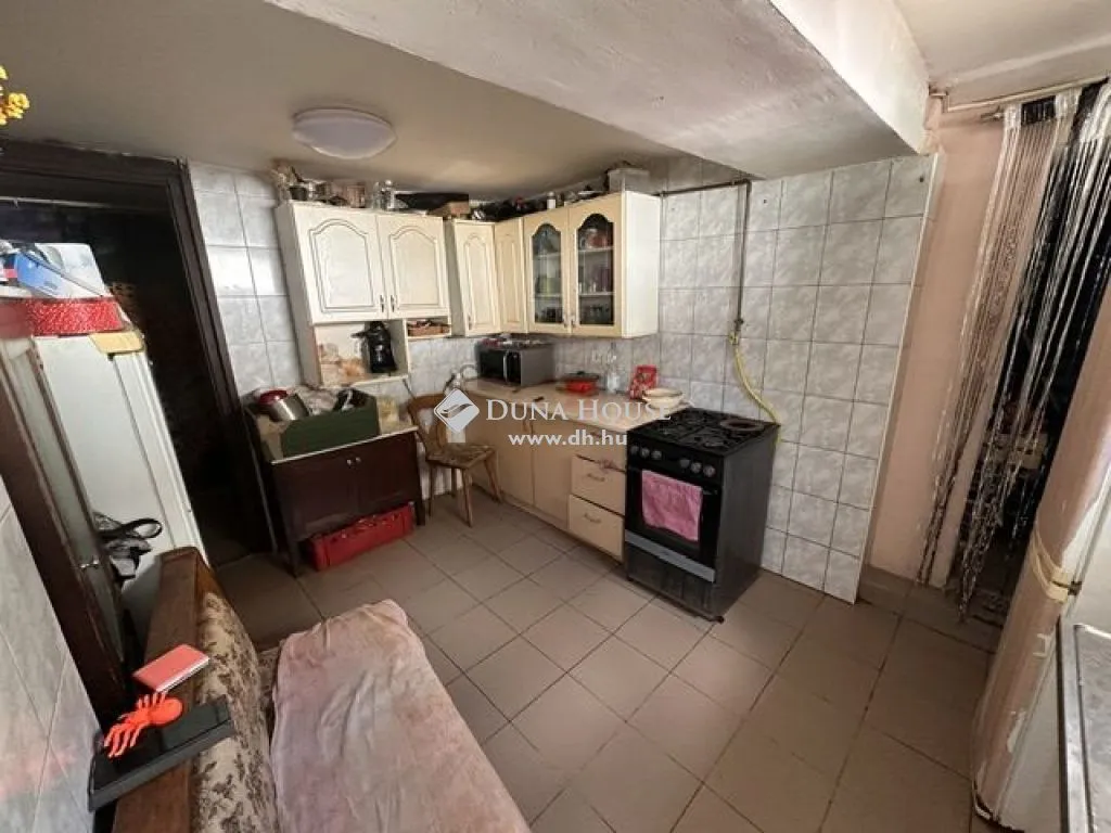 Köök - Fully Renovated Brick House in Csákvár