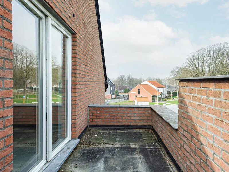 Rõdu - Penthouse with Terrace in Dour