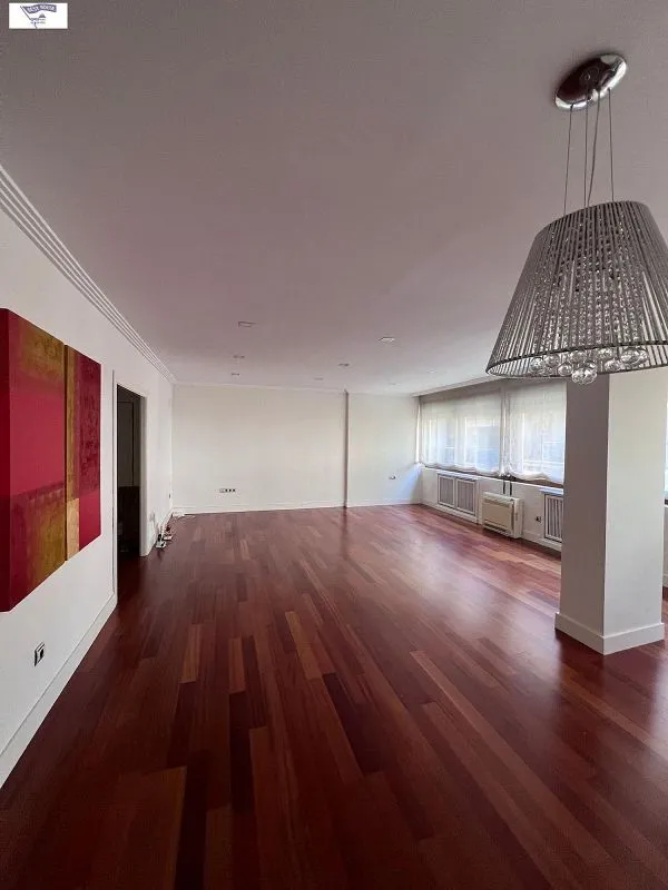 Elutuba - Apartment with Patio in Albacete Centre