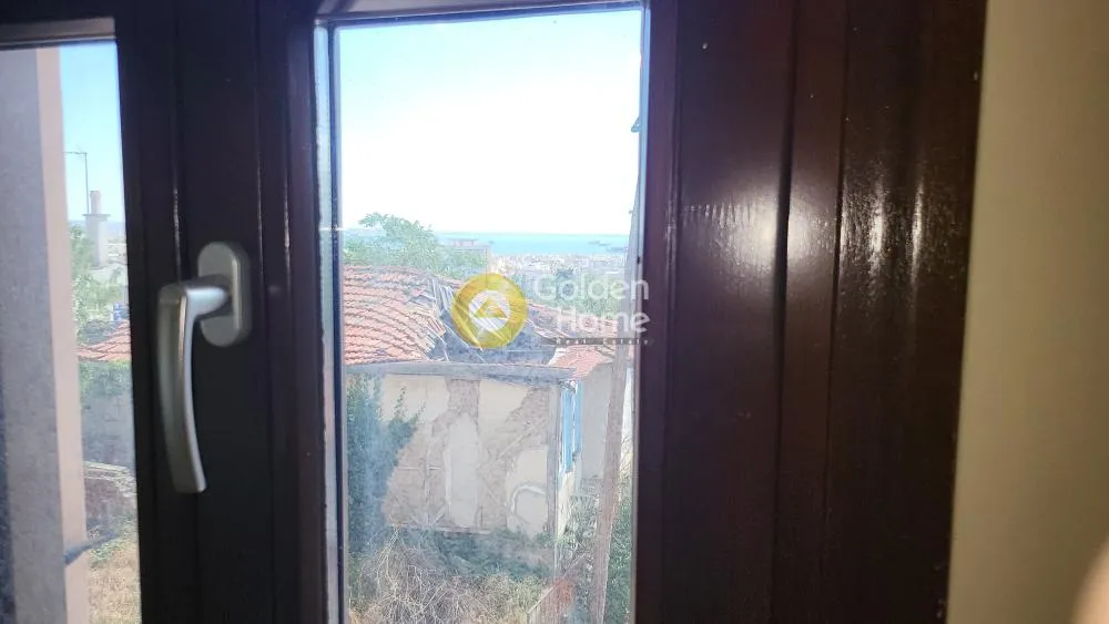 Rooms - Multi-Unit Building with Sea View in Thessaloniki Centre