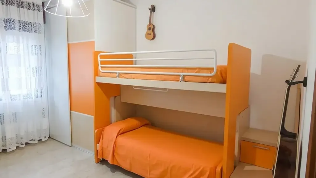Magamistoad - Spacious Apartment with Terraces in Adria