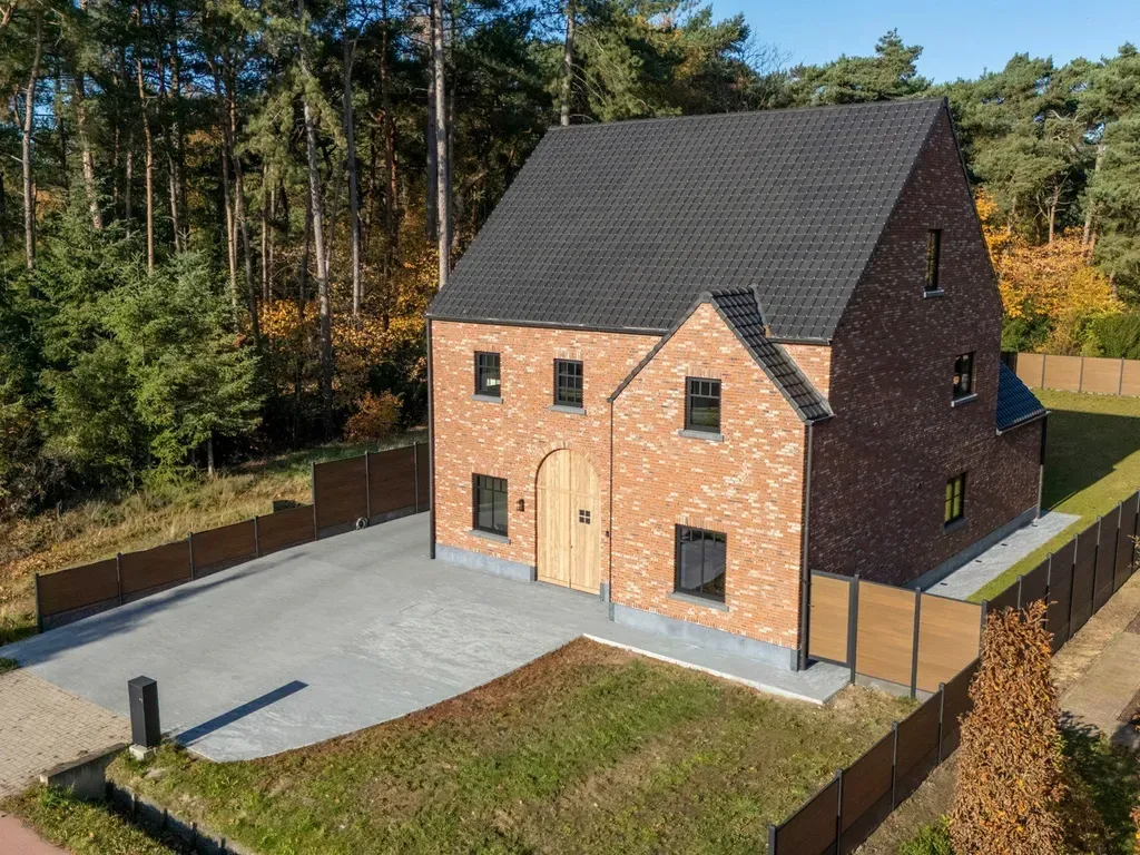 Vue aérienne - Villa Énergétique avec Jardin à Mol