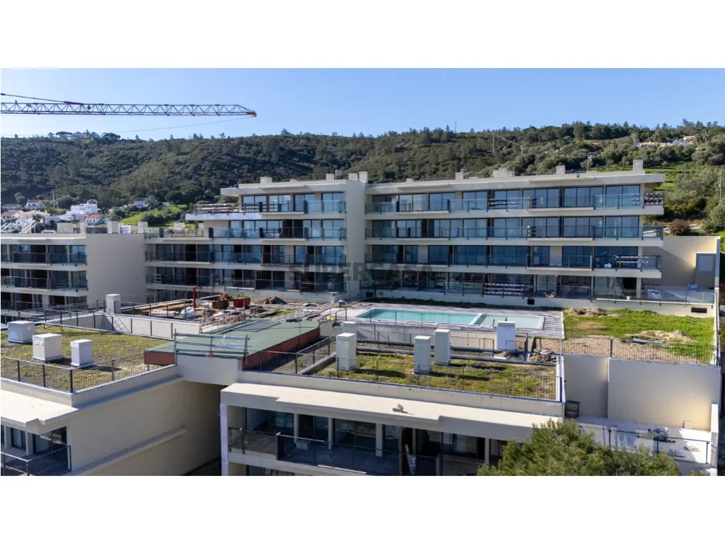 Vue aérienne - Duplex Flat with Sea View in Sesimbra