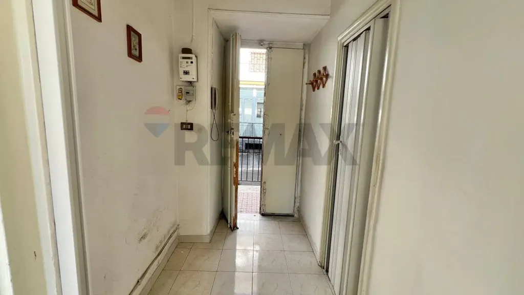 Entrée - Apartment with Terrace in Piscinola, Naples