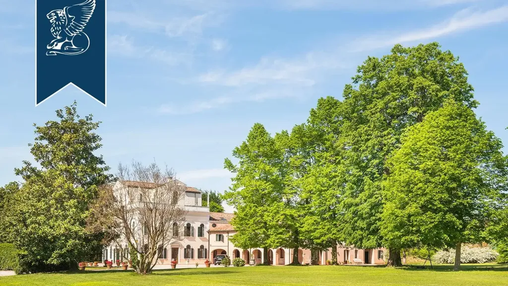 Välivaade - Historic Villa with Park in Mogliano Veneto