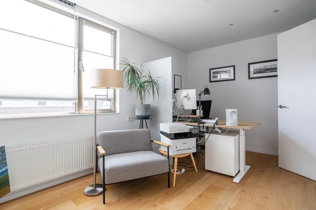 5-room property in Den Haag