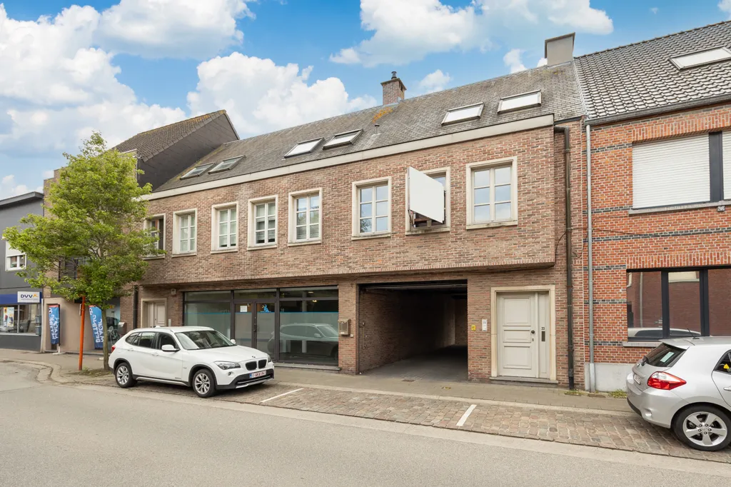 Esterno - Commercial Space with Large Frontage in Herentals