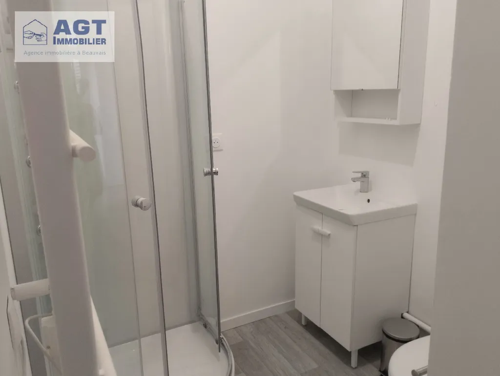 Vannitoad - Studio with Kitchenette in Beauvais