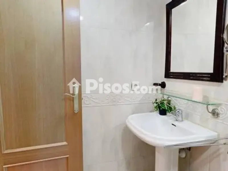 Bagni - Bright Apartment with Terrace in Valdefierro