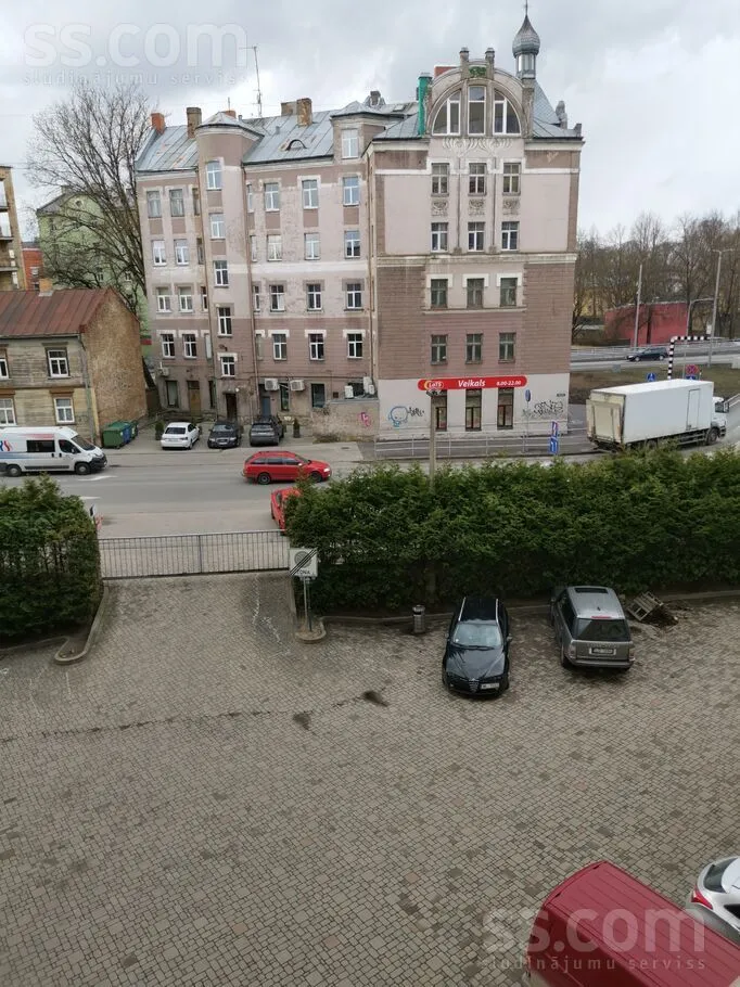 Exterior - Bright Apartment with Secure Parking in Riga Centre