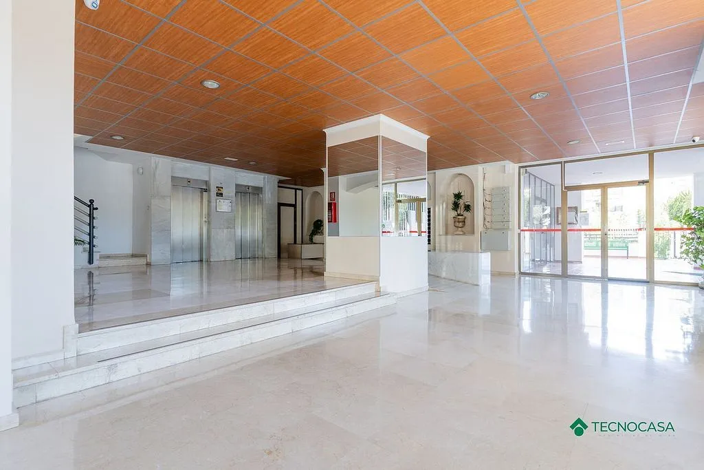 Esik - Modernised Apartment with Balcony in Aguadulce Sur