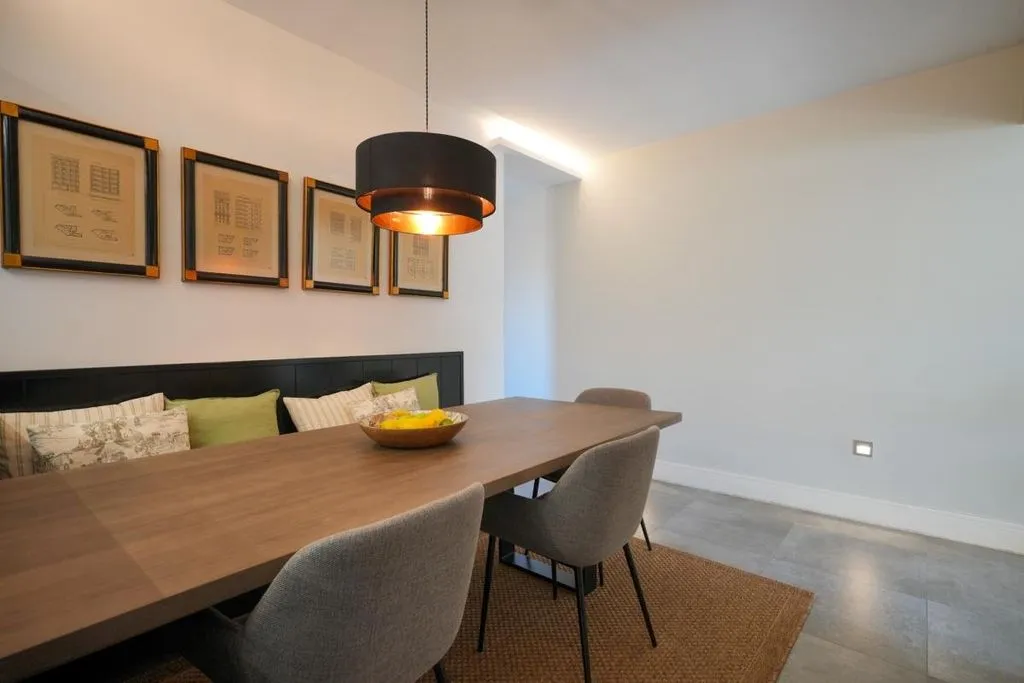 Salle à manger - Luxury Apartment with High Ceilings in Madrid