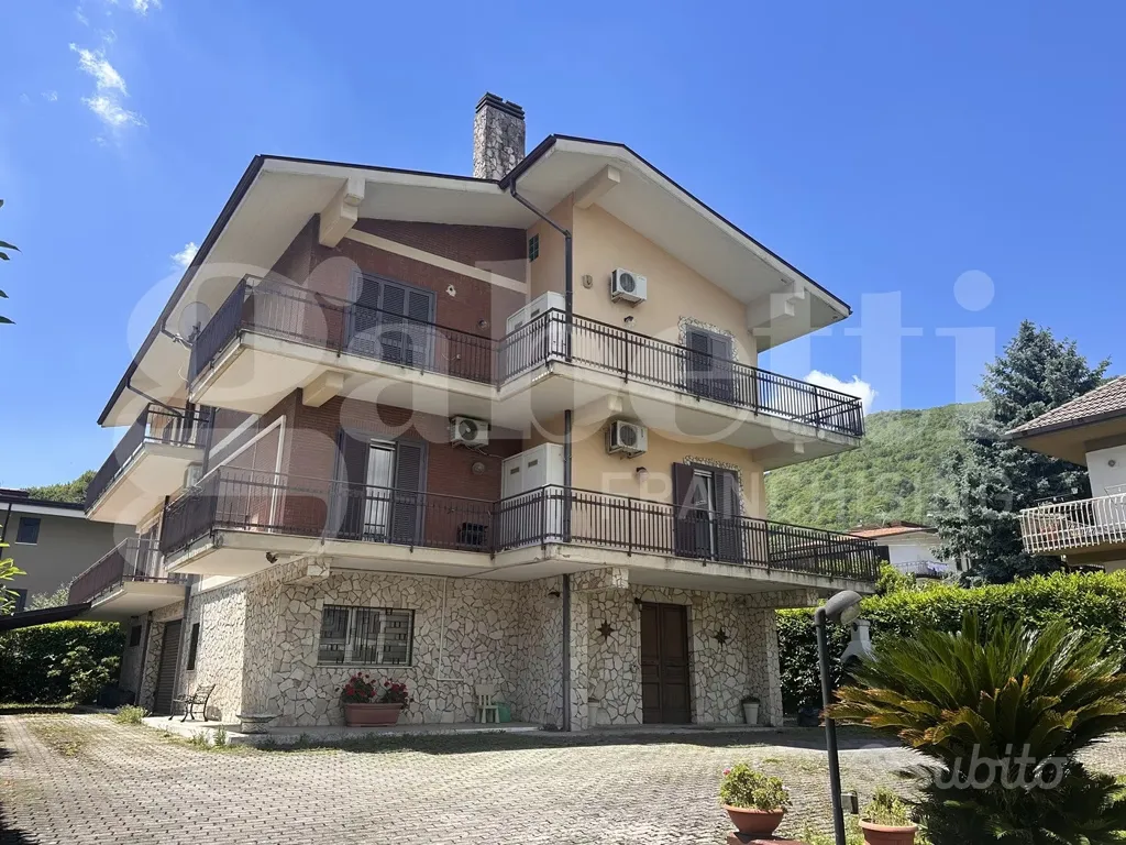 Välivaade - Villa with Balcony in Monteforte Irpino