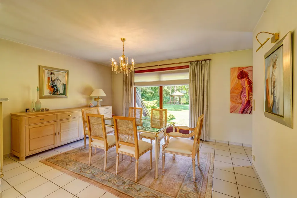 Sala da pranzo - House with Large Garden in Tremelo