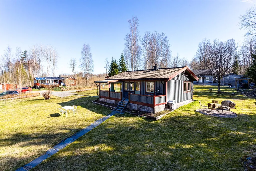 Õhuvaade - Cottage with Pool Access in Sör-Älgen