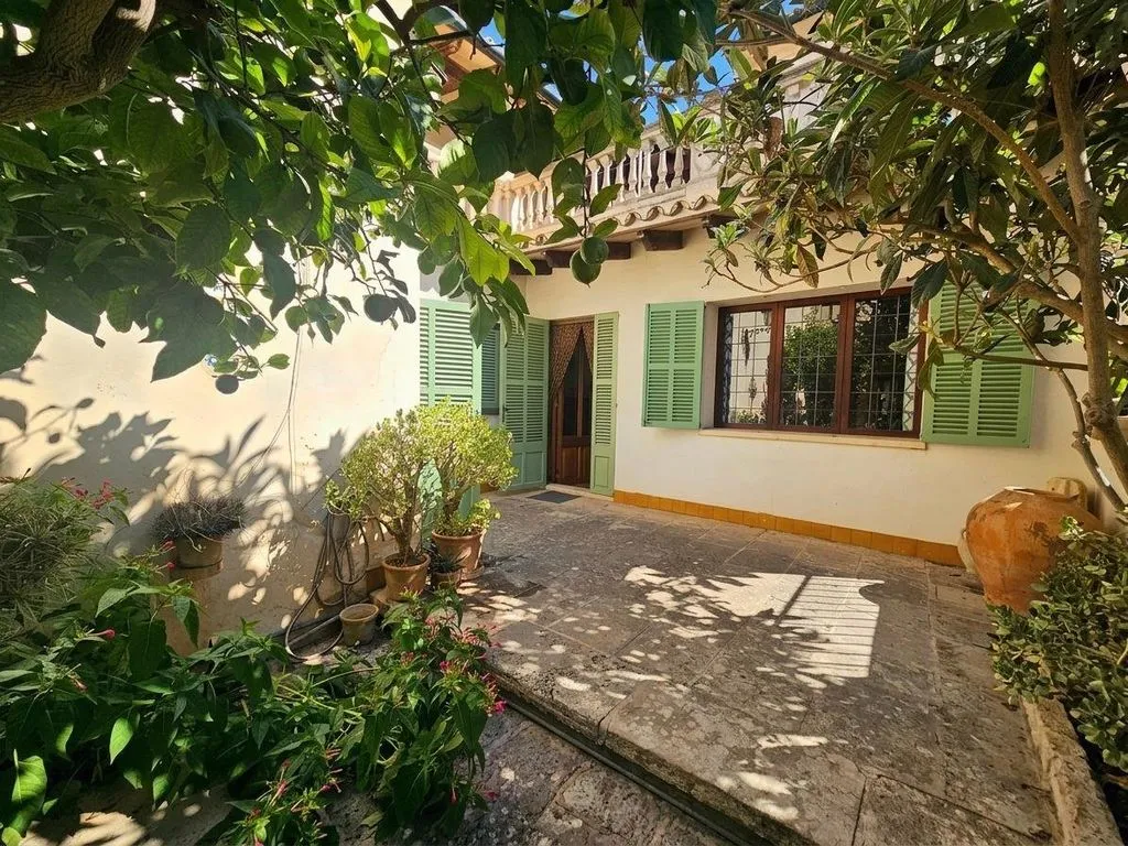 Giardino - Two Adjoining Homes with Terrace in Llucmajor
