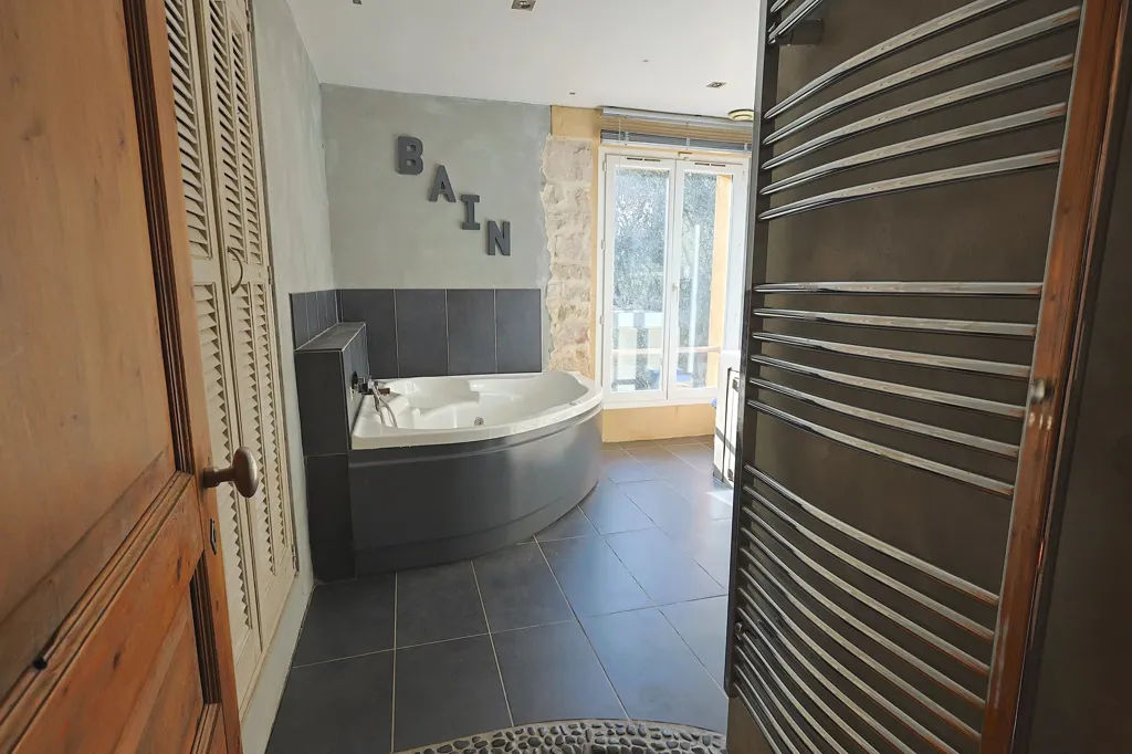 Vannitoad - Luxury House with Pool in Vallauris